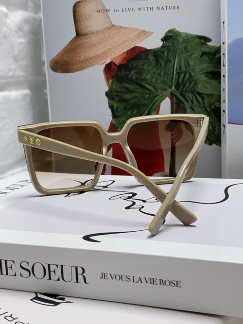 ルイヴィトンサングラス側面デザイン